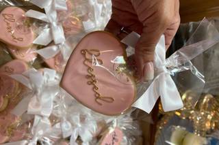 Jessie B's Custom Cookies - 13