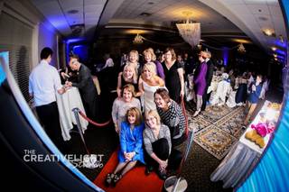 Signature Photo Booth - 12