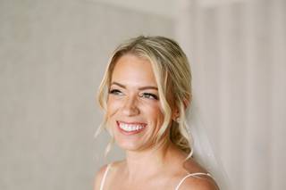 Bella Bridal Hair and Makeup Artistry - 7