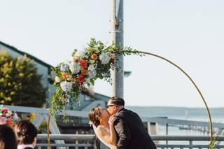 Dreyer House Florals - 26