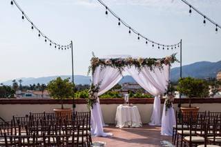 Events by M and M - 23