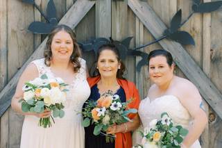 Stoneblossom Floral and Wedding Design - 15