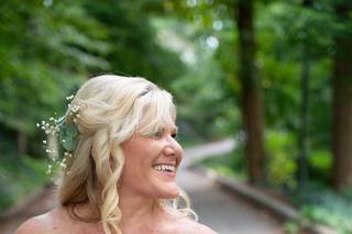 Southern Couture Salon & Bridal Bar - 63