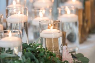 Farmside Gardens & Florist - 8