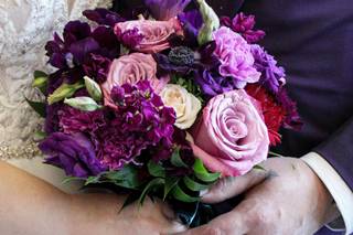 Rich Field Flowers + Gifts - 13
