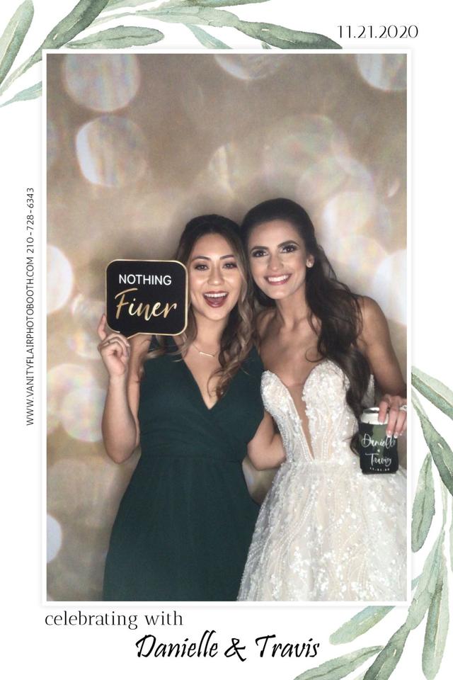 Vanity Flair Photo Booth - 3