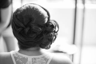 Aly B Hair Studio - 1