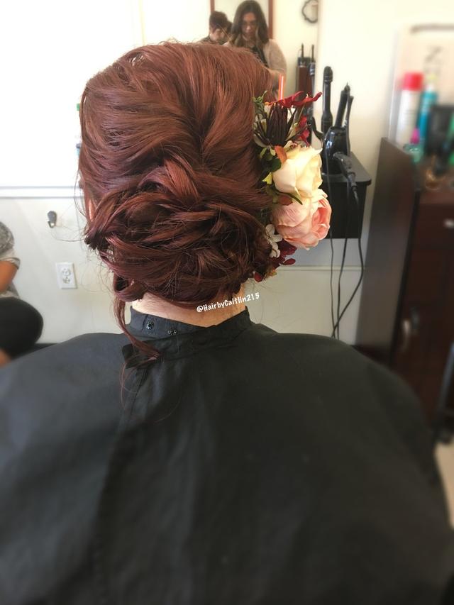 Parkwood Hairstyling Salon & Spa - 2