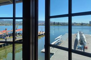 The Lake Chalet - 7
