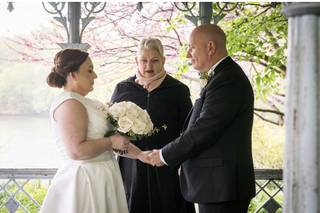 Rev. Annie NYC - Wedding Officiant - 8