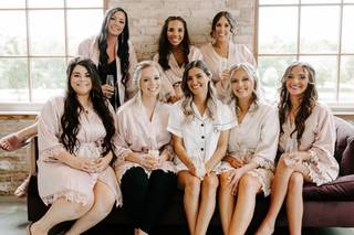 Patty McGuire Hair and Makeup Artists - 23