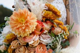 Soirees Southern Events (Planning and Florals) - 14