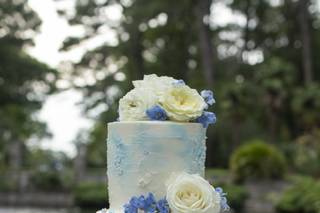 Incredible Edibles Bakery - 12
