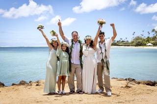 Just Married Hawaii - 28