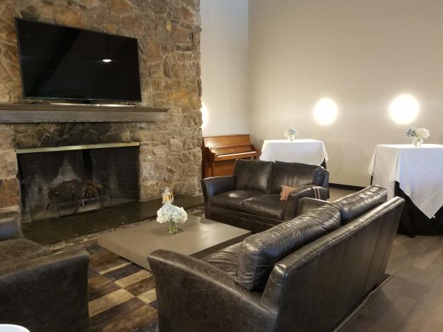 Raintree Country Club - 2