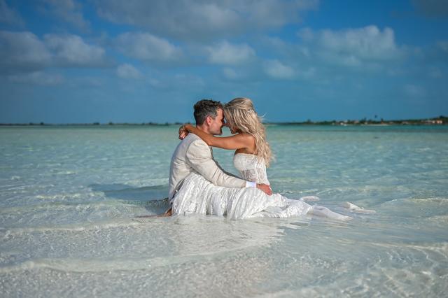 Island Pix - 4