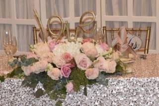 Brattle Square Florist - 22
