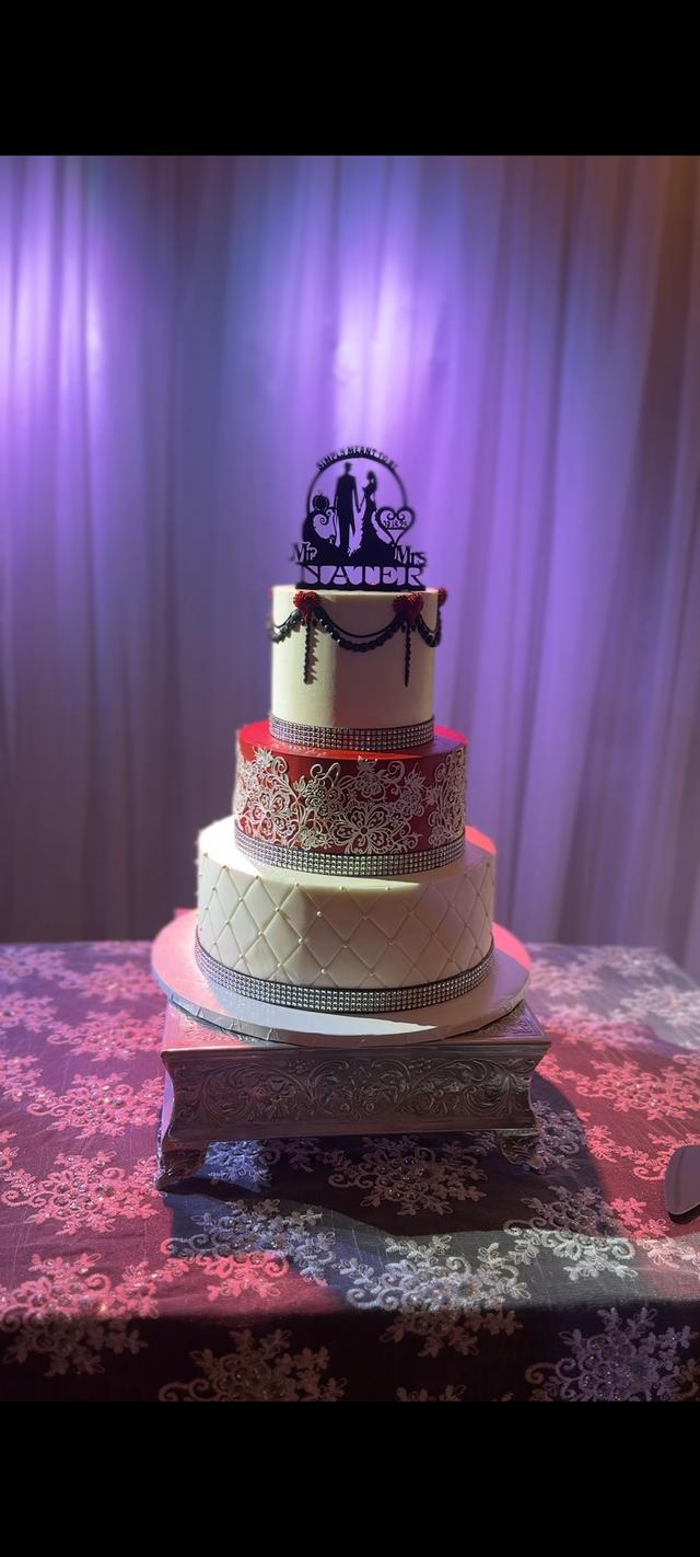 Sugar Glaze Specialty Cakes & Event Design - 2