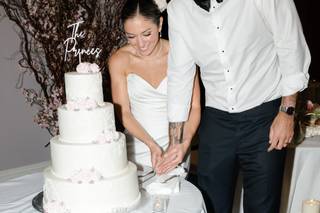 Bredenbeck's Bakery - 11