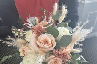 Designs By Linda Florist - 95