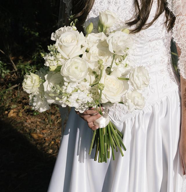 Angela's Floral Studio - 3