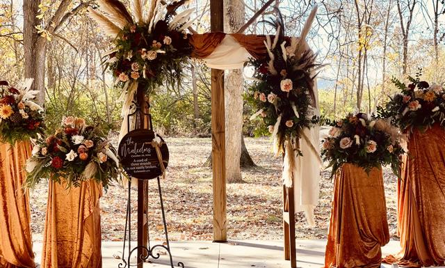 A Beautiful Day Évent Florals & Decor - 4