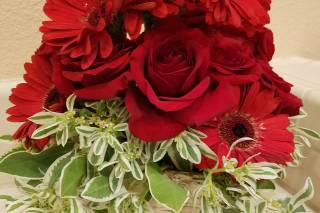 Hana Bloom Floral Design - 27