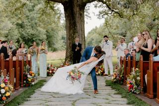 Petals and Lace Events - 10
