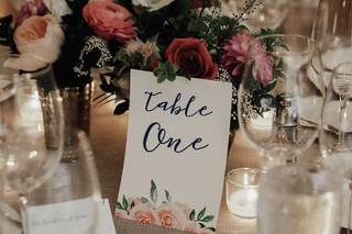 Table & Tulip - 30