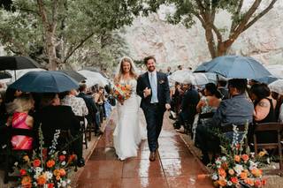 Rev. Kelly Robbins Wedding Officiant - 7