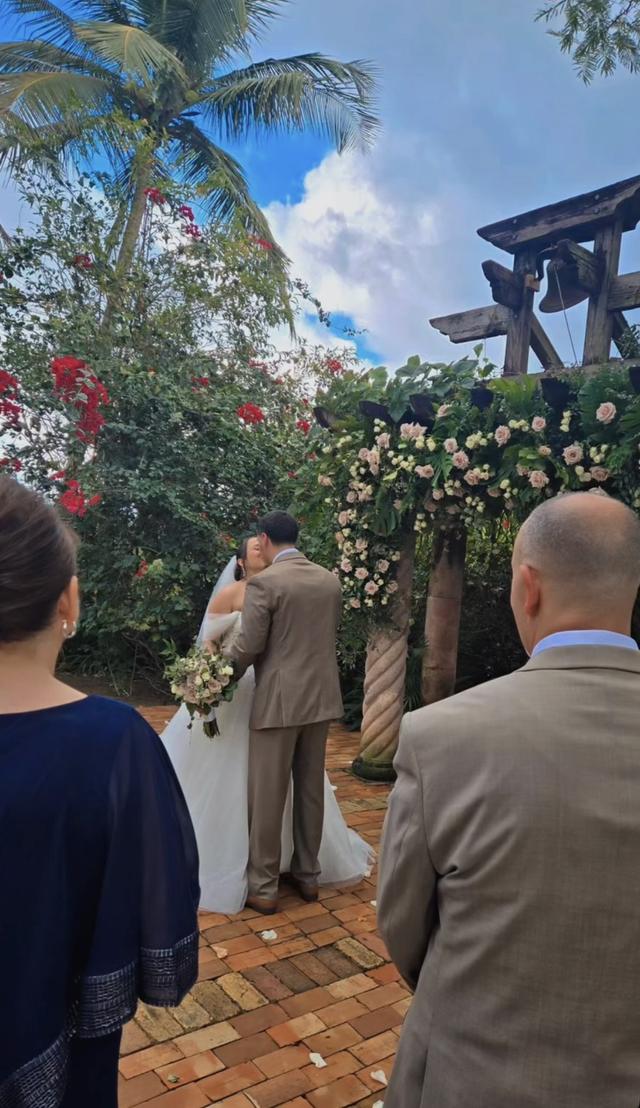 Ana Maria Wedding Officiant - 4