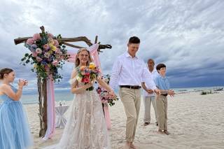 Your Dream Beach Wedding - 5