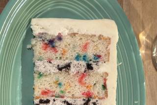 Lydia's Cakes & Confections - 10