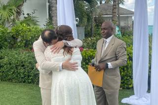 Bahamas Weddings By The Sea - 7