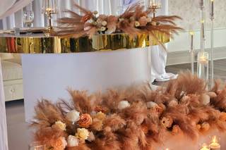 Elegant Touch Creative Events LLC - 21