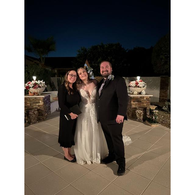 Ani Hamilton, Officiant - 1