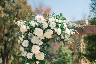 Flourish Event & Floral Design - 6
