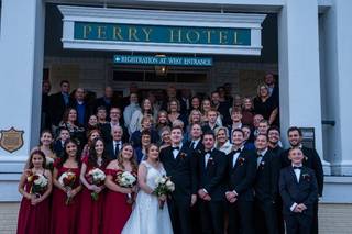 Perry Hotel - 13