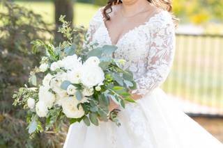 Ellie's Bridal Boutique - 5