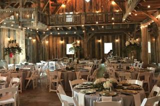 I Do Decorating & Rental Service - 8