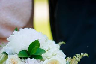Village Flower Basket - 11
