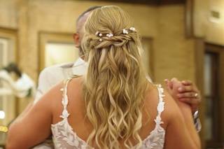 Hair Comes the Bride - 5