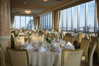 Vista Penthouse Ballroom & Sky Lounge - 29
