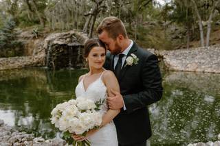 Wolf Weddings & Events - 11