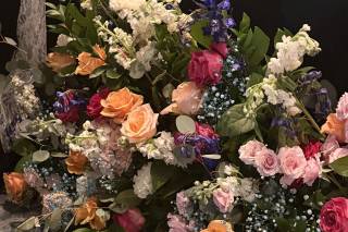 Kute Gifts & Flowers - 10