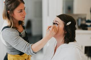 DivineTouch Bridal Artistry LLC. - 14