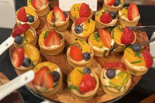 HIPPIE CHICKS CATERING - 10