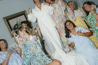 Hello Beautiful Weddings - 15