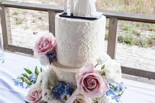 Love and Buttercream Weddings - 1
