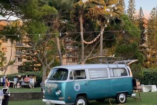 The Maui Photo Bus - 9